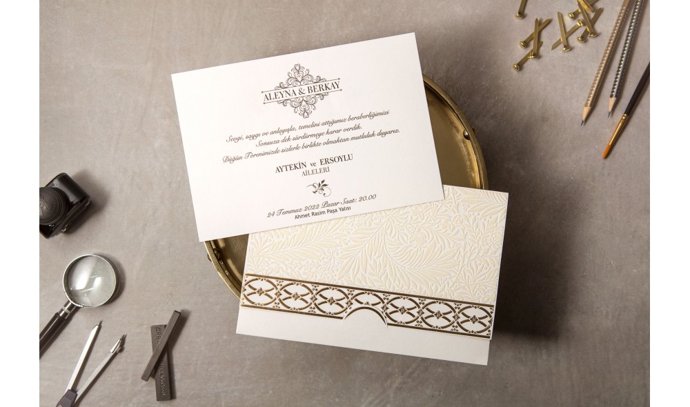 Düğün Davetiyesi Zarflı Gold Varaklı D-8378 Düğün Davetiyesi Zarflı Gold Varaklı D-8378